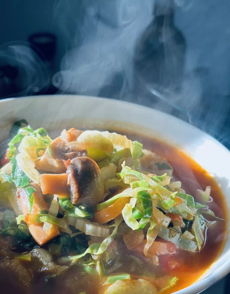 Bí quyết giảm cân lành mạnh chỉ trong 7 ngày: Xúp Bắp Cải